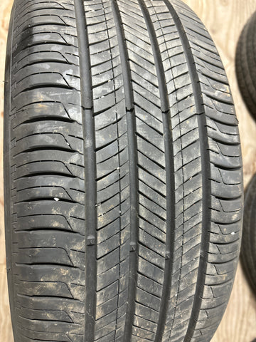 4 x P215/55R17 94V Hankook Kinergy GT