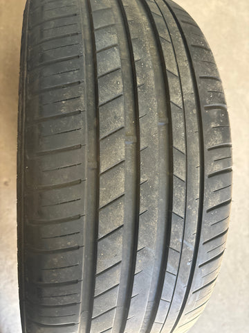 4 x P215/55R16 97W Autre Habilead Headking S2000