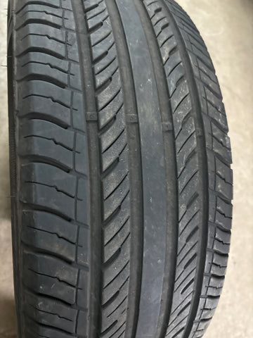 1 x P235/65R17 104T Hercules Roadtour 455