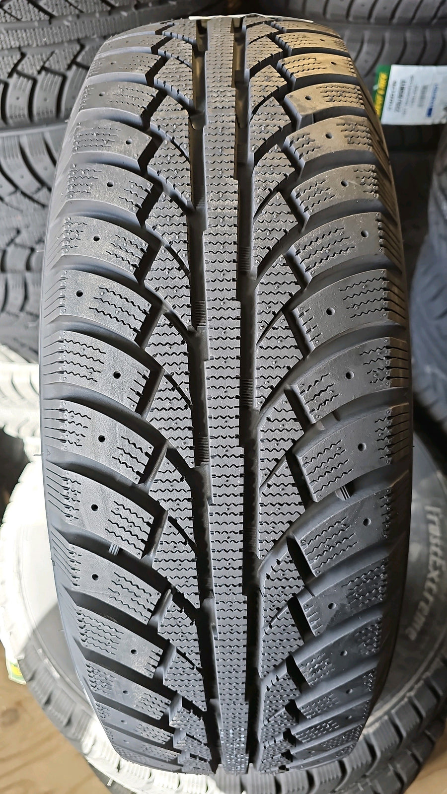 4 x P225/65R17 102T Westlake SW606