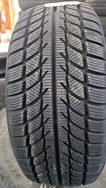 4 x P225/45R18 95V Westlake SW608