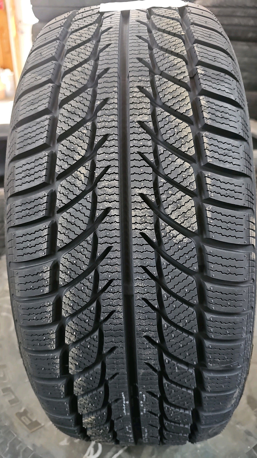 4 x P225/45R18 95V Westlake SW608