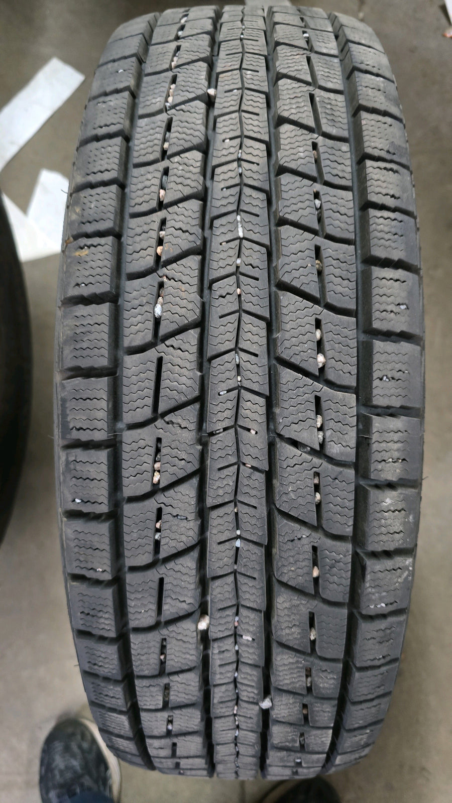 4 x P215/70R16 100R Dunlop Winter Maxx SJ8