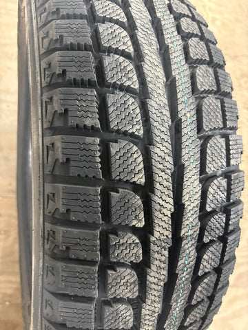 4 x P225/55R19 99H Maxtrek Trek M7