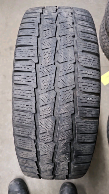 2 x P235/65R16 121/119R Michelin Agilis alpin