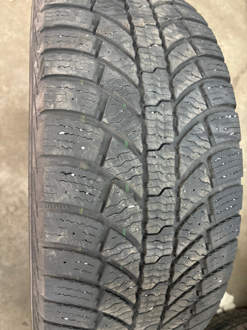 4 x P245/60R18 109T General Grabber Artic