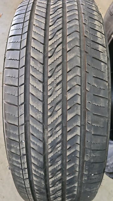 2 x P235/65R18 106V Bridgestone Alenza Sport A/S