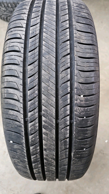 1 x P225/55R18 98H Hankook Kinergy GT