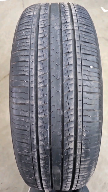 1 x P225/65R17 100H Kumho Solus KH16