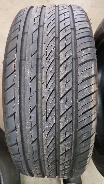 2 x P205/50R17 99W Ovation VI-388 Performance DSRT