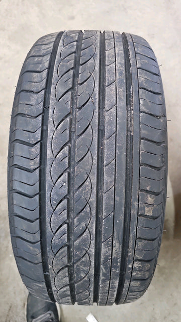 2 x P225/40R18 92W Autre Centara Vanti HP