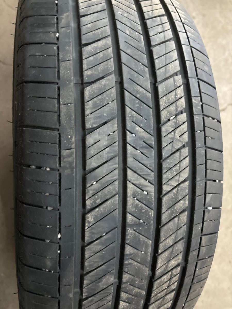 2 x P235/55R19 101H Goodyear Assurance