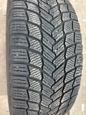 2 x P225/50R18 99H Michelin X-Ice Snow