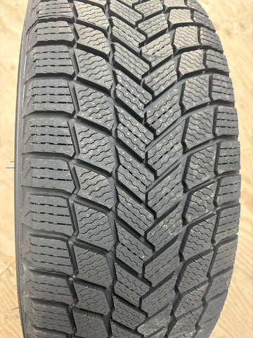 4 x P235/55R19 105H Michelin X-Ice Snow