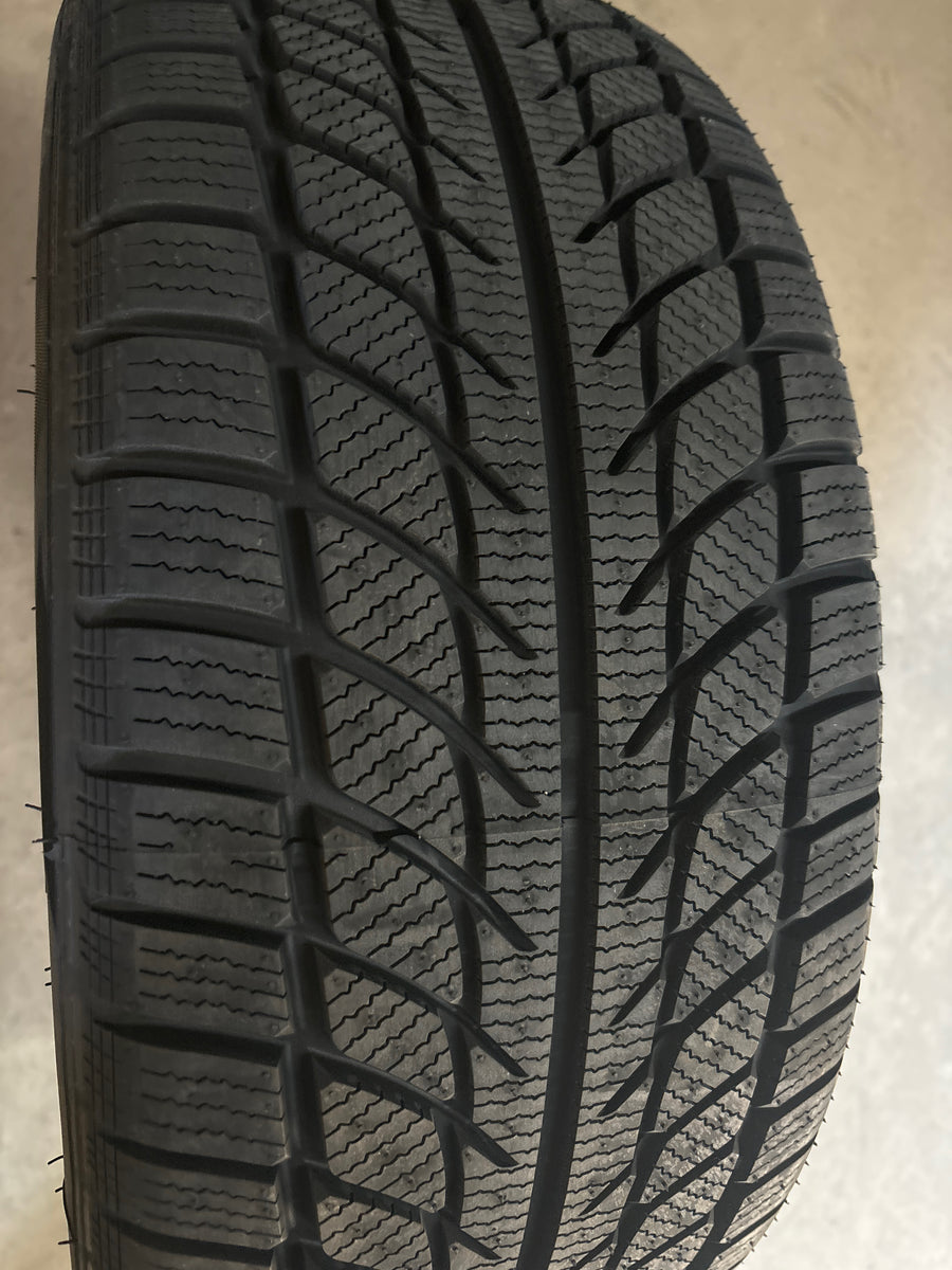 4 x P235/45R18 98V Westlake SW608