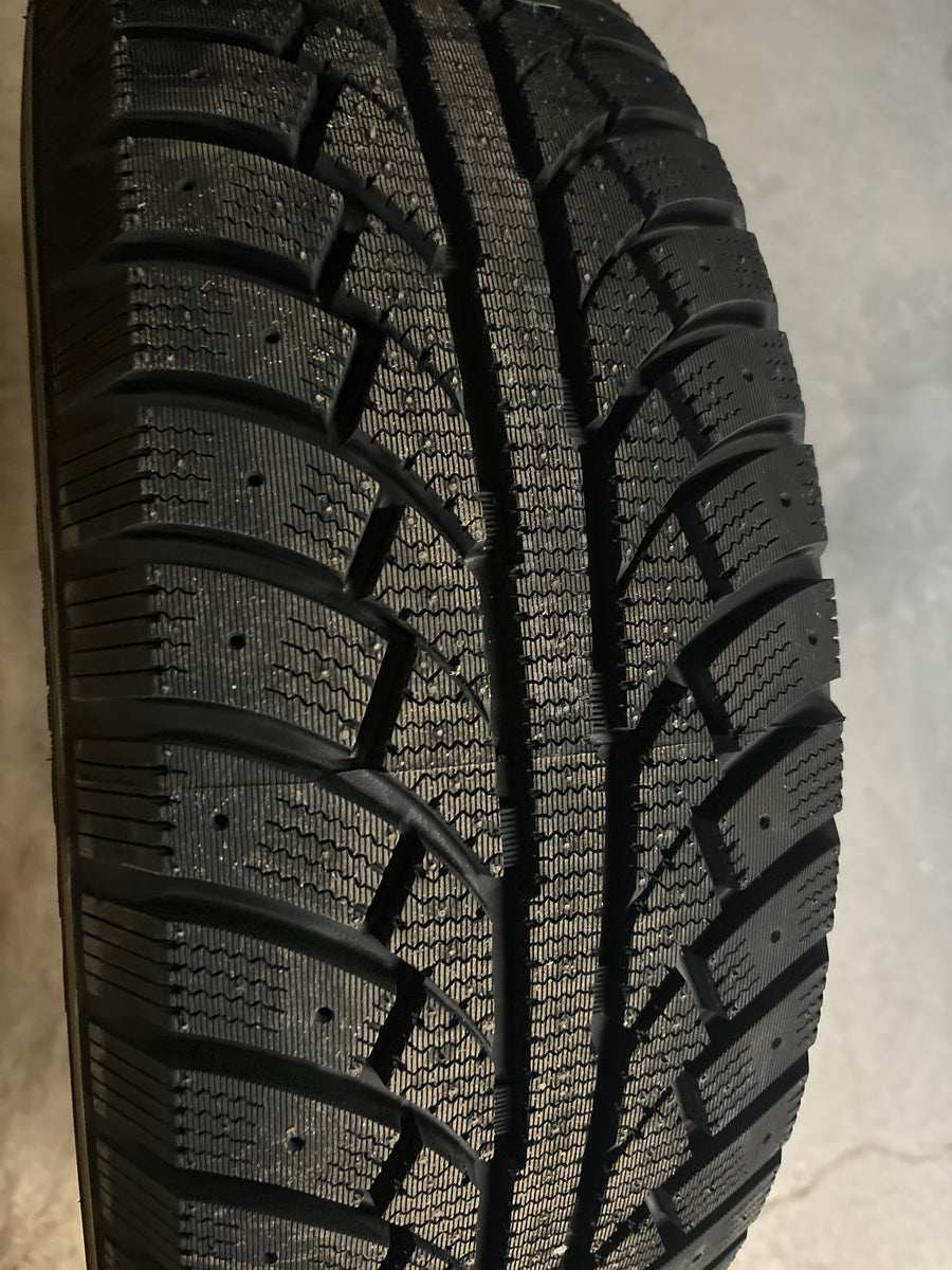 4 x P225/60R18 104H Westlake SW606