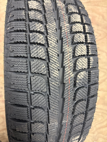 4 x P225/45R18 95H Maxtrek Trek M7