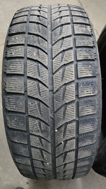 2 x P235/55R18 99H Bridgestone Blizzak LM-60