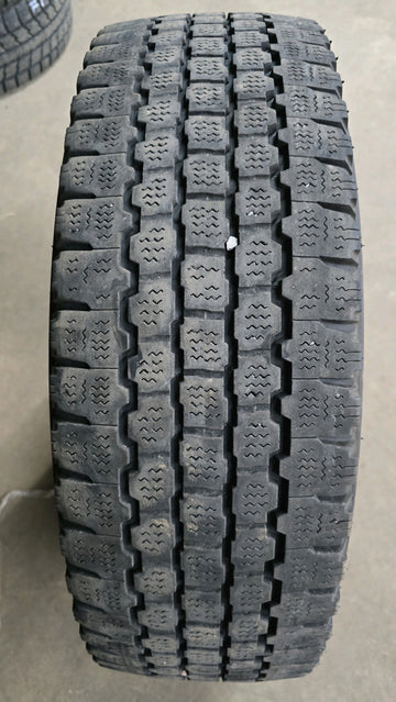 1 x LT225/75R16 115/112Q Bridgestone Blizzak W965