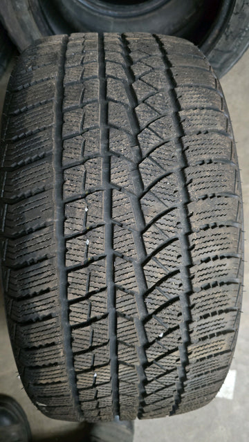 1 x P235/40R18 95T Autre DoubleStar WinterKing DW02