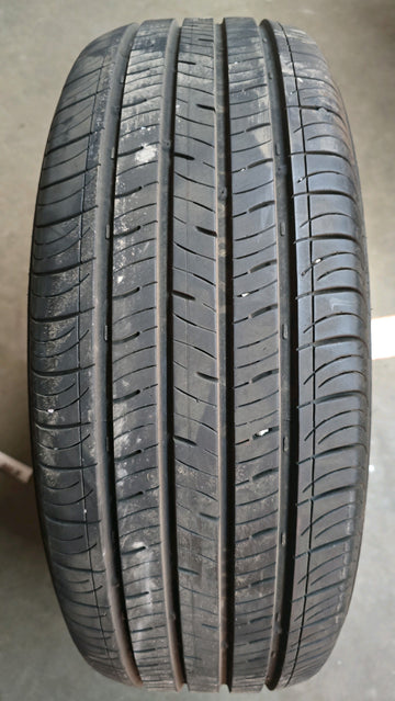 1 x P205/65R16 95H Kumho Solus TA31