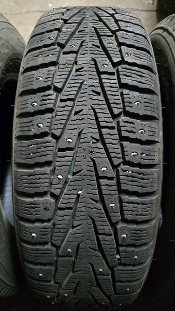 4 x P215/70R16 100T Nokian Hakkapeliitta 7 SUV