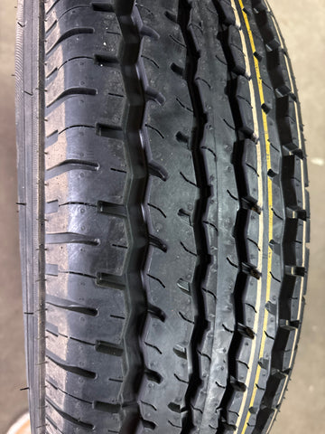 1 x ST205/75R15  Autre Galaxy Road Rider ST IV