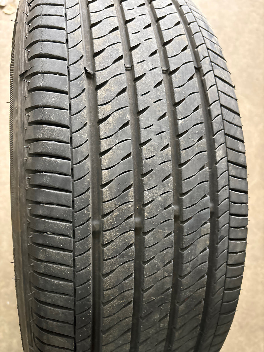 4 x P205/55R17 91V Firestone FT140