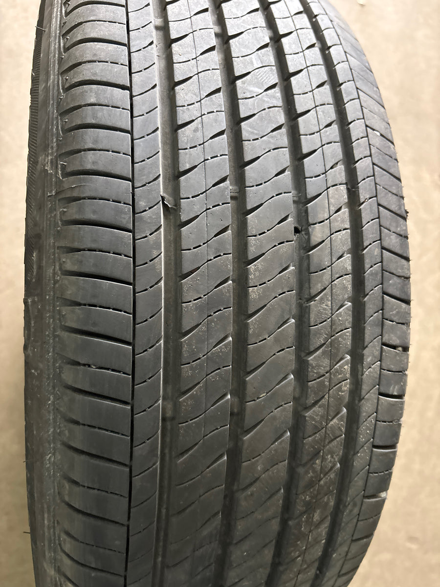 4 x P205/55R17 91V Firestone FT140