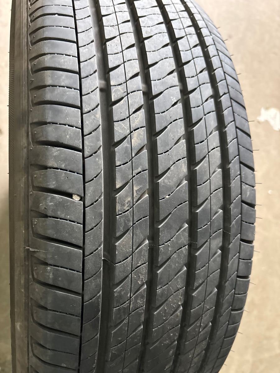 4 x P205/55R17 91V Firestone FT140