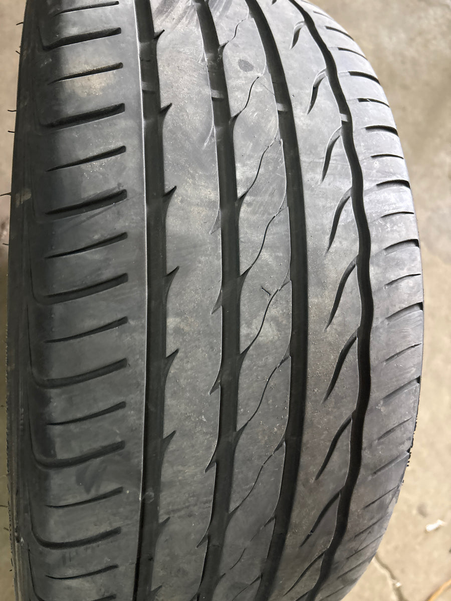 4 x P235/45R18 98W Farroad FRD26