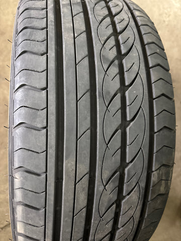 4 x 235/45R18 98W Autre Centara Vanti HP