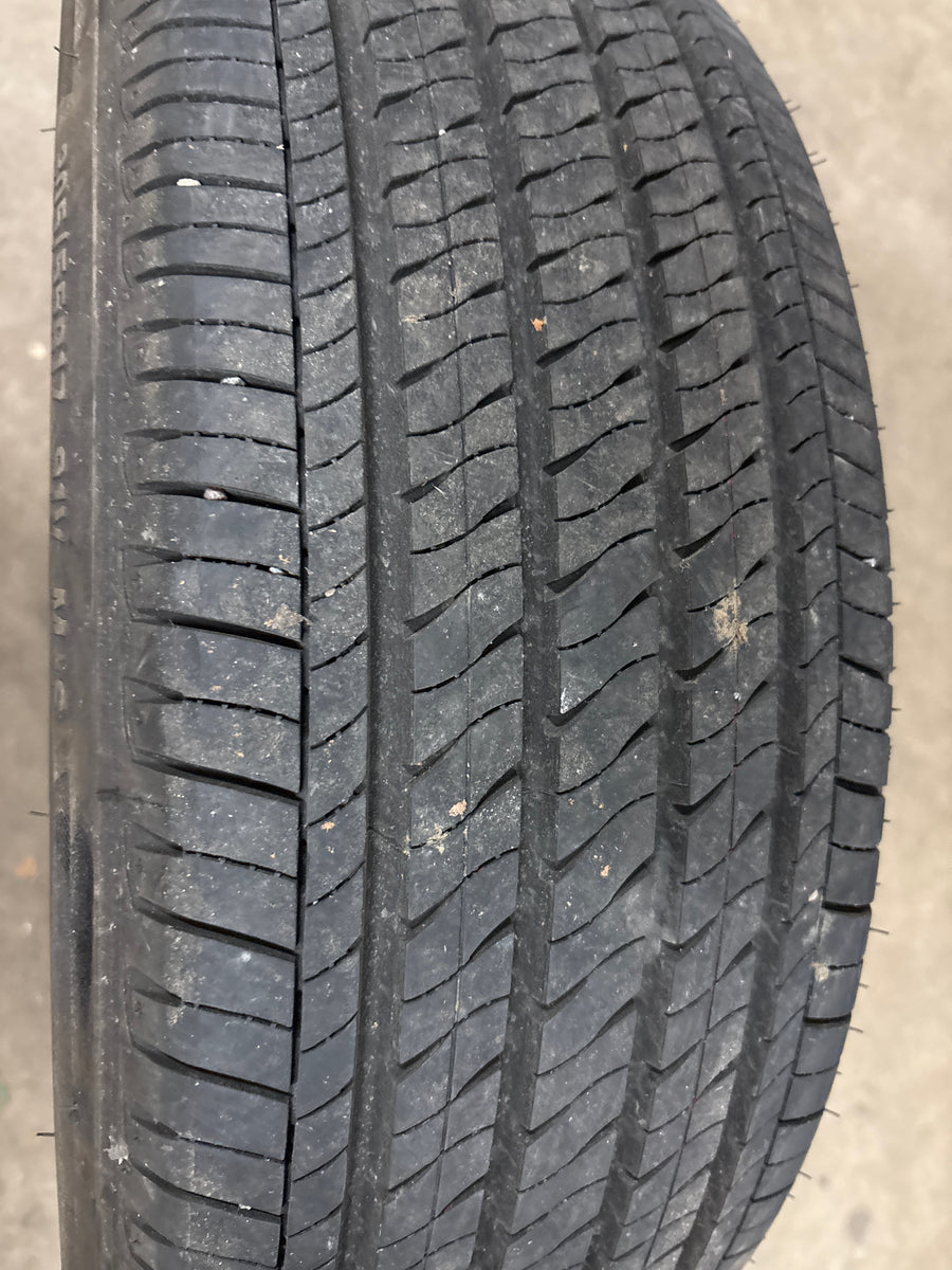 4 x P205/55R17 91V Firestone FT140