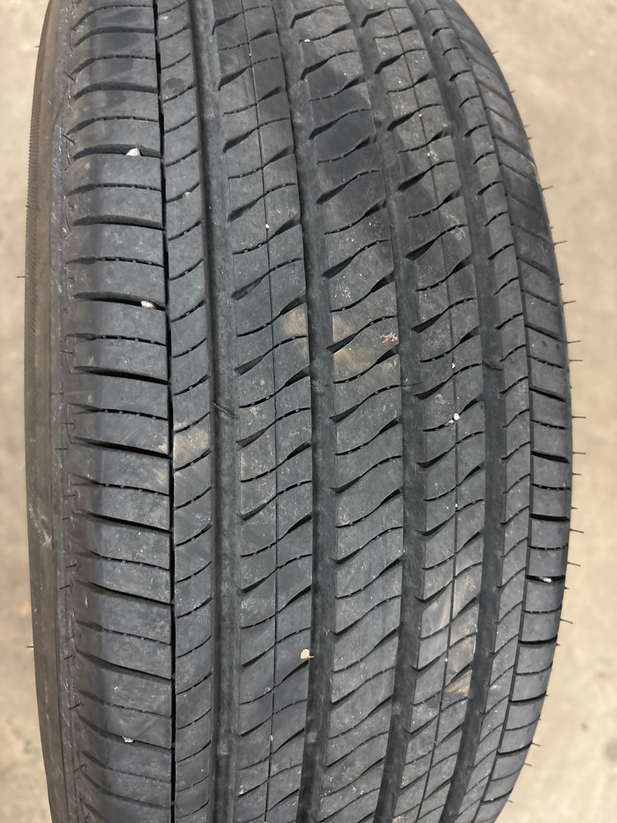 4 x P205/55R17 91V Firestone FT140