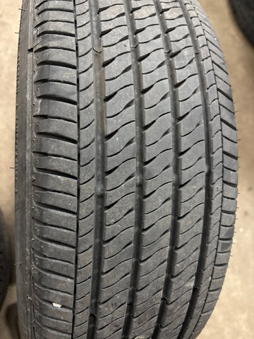 4 x P205/55R17 91V Firestone FT140