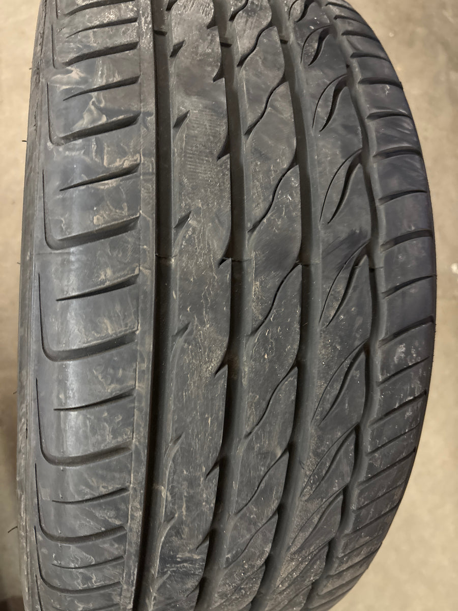 4 x P235/45R18 98W Farroad FRD26