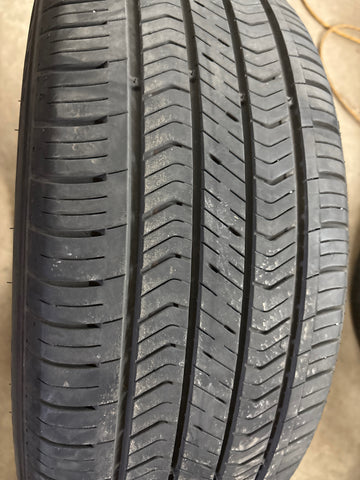 4 x P215/55R18 95V Kumho Solus TA51