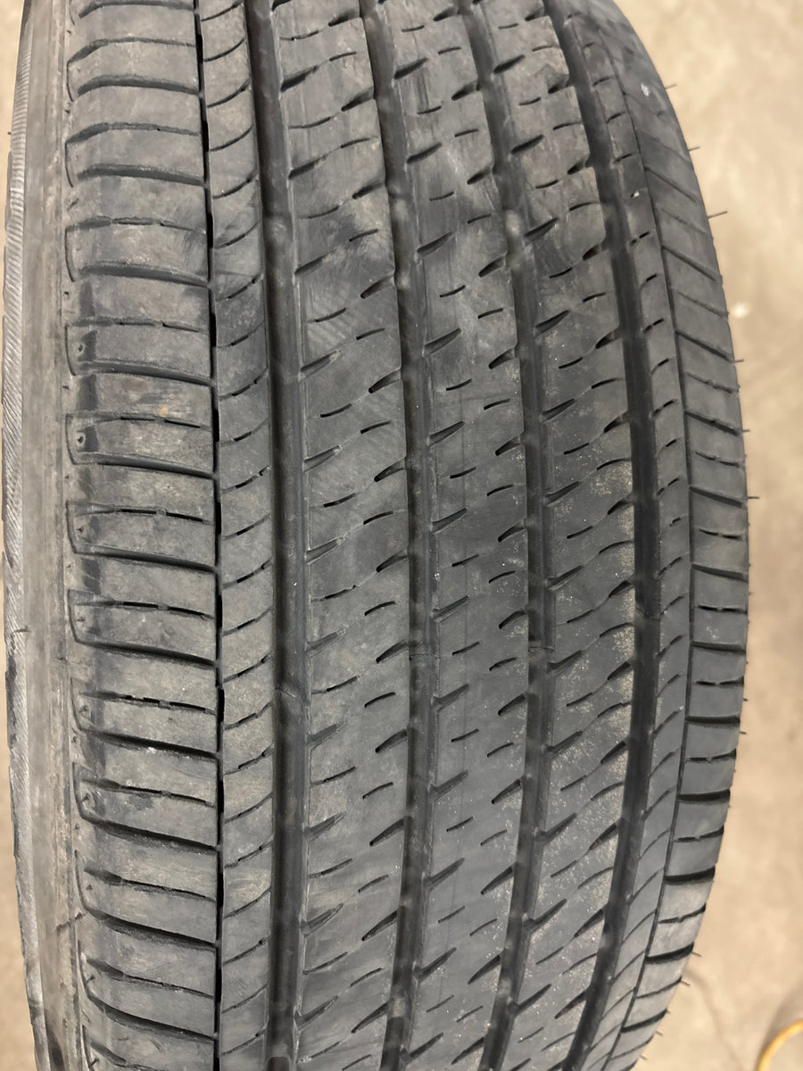 4 x P205/55R17 91V Firestone FT140