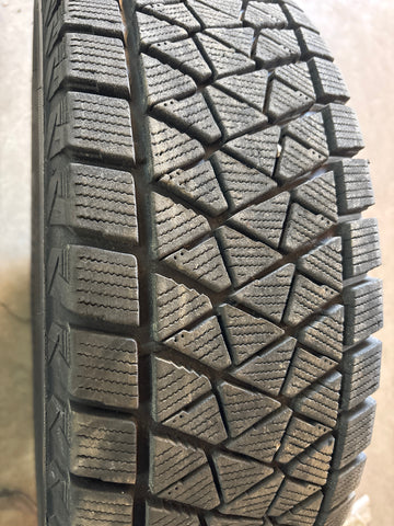 4 x P225/75R16 104R Bridgestone Blizzak DM-V2