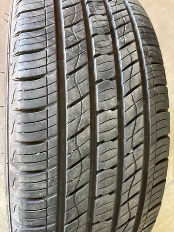 4 x P235/65R17 104H Kumho Crugen Premium