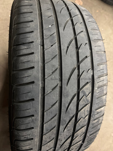 2 x P255/40R20 101W Maxtrek Fortis T5