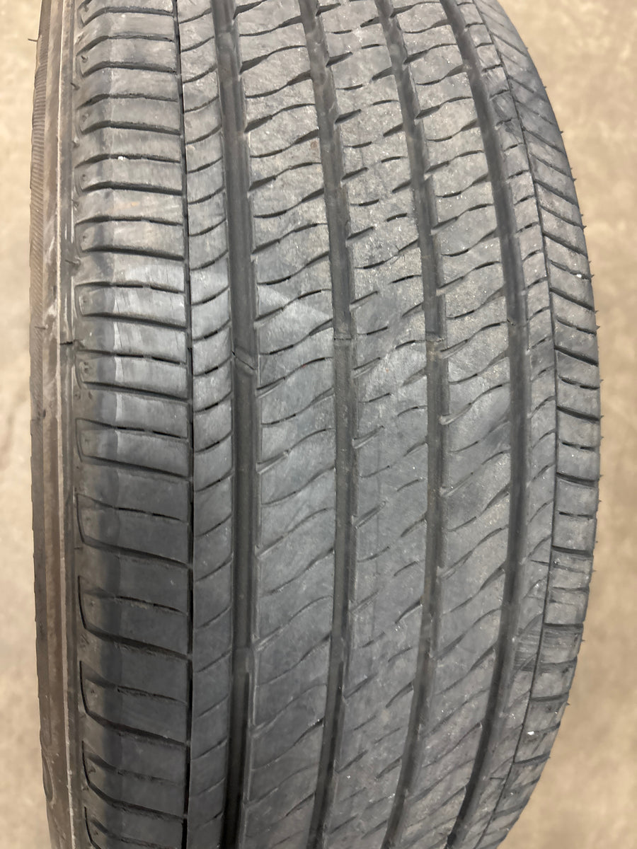 4 x P205/55R17 91V Firestone FT140