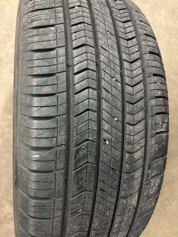 4 x P215/55R18 95V Kumho Solus TA51