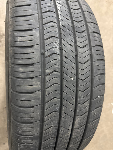 2 x P215/55R18 95V Kumho Solus TA51