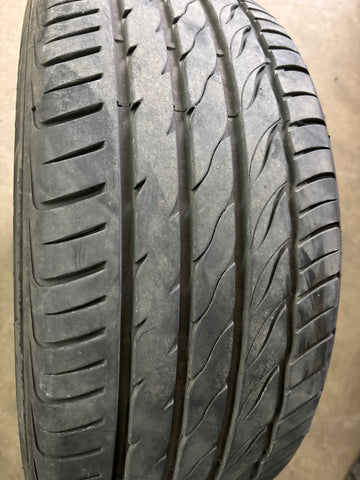 4 x P235/45R18 98W Farroad FRD26