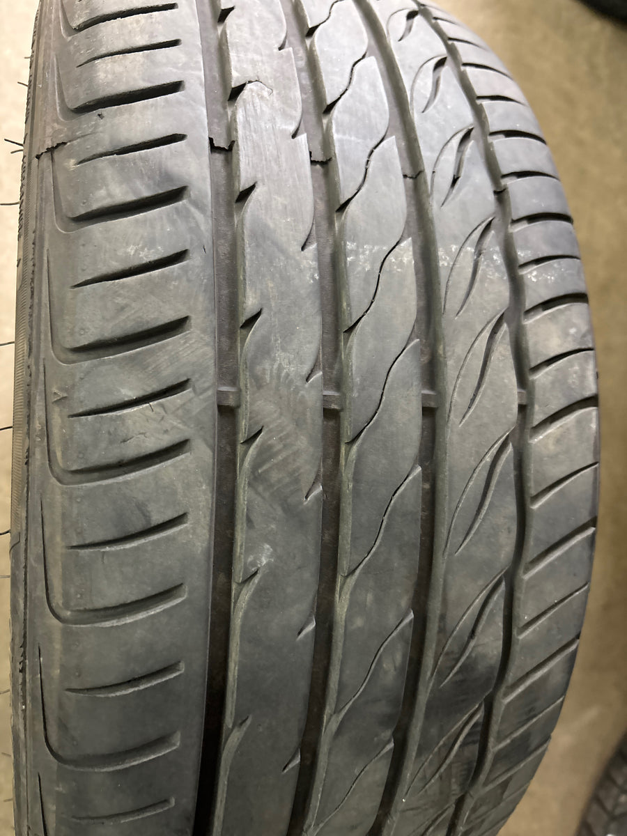 4 x P235/45R18 98W Farroad FRD26