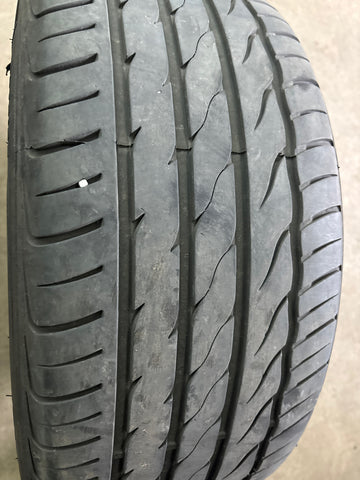 2 x P235/45R18 98W Farroad FRD26