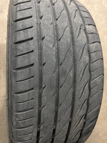 4 x P225/45R18 95W Farroad FRD26