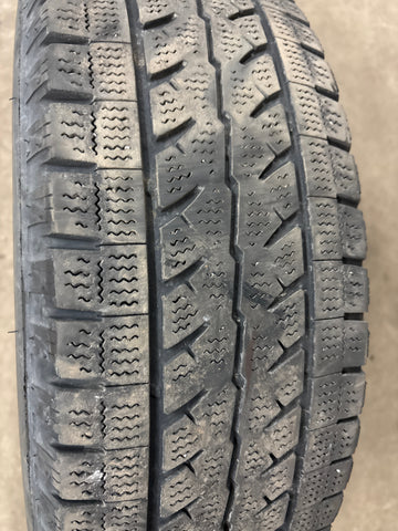 2 x LT225/75R16 115/112R Bridgestone Blizzak LT