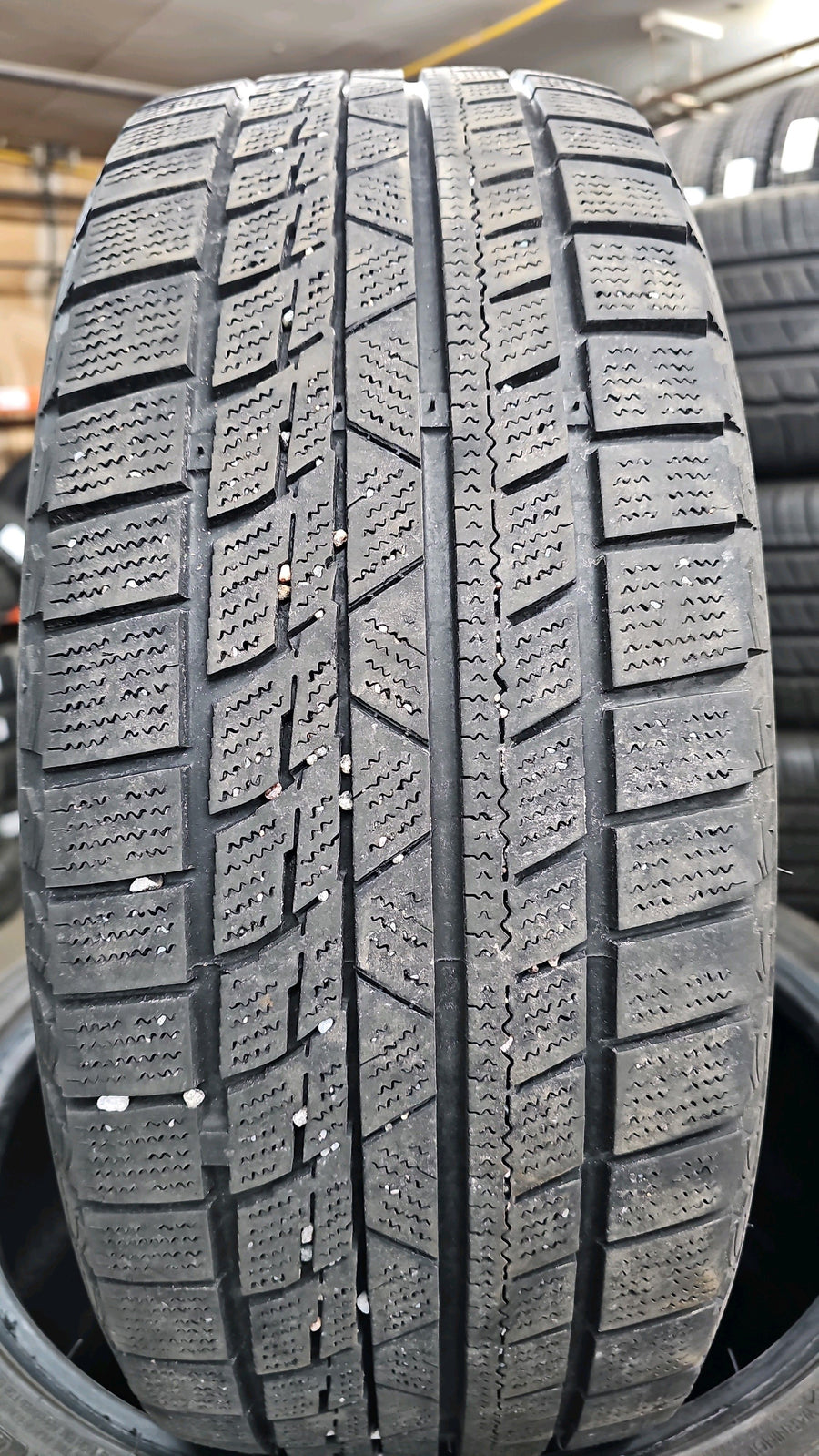 2 x P205/55R16 91T Firemax FM805+